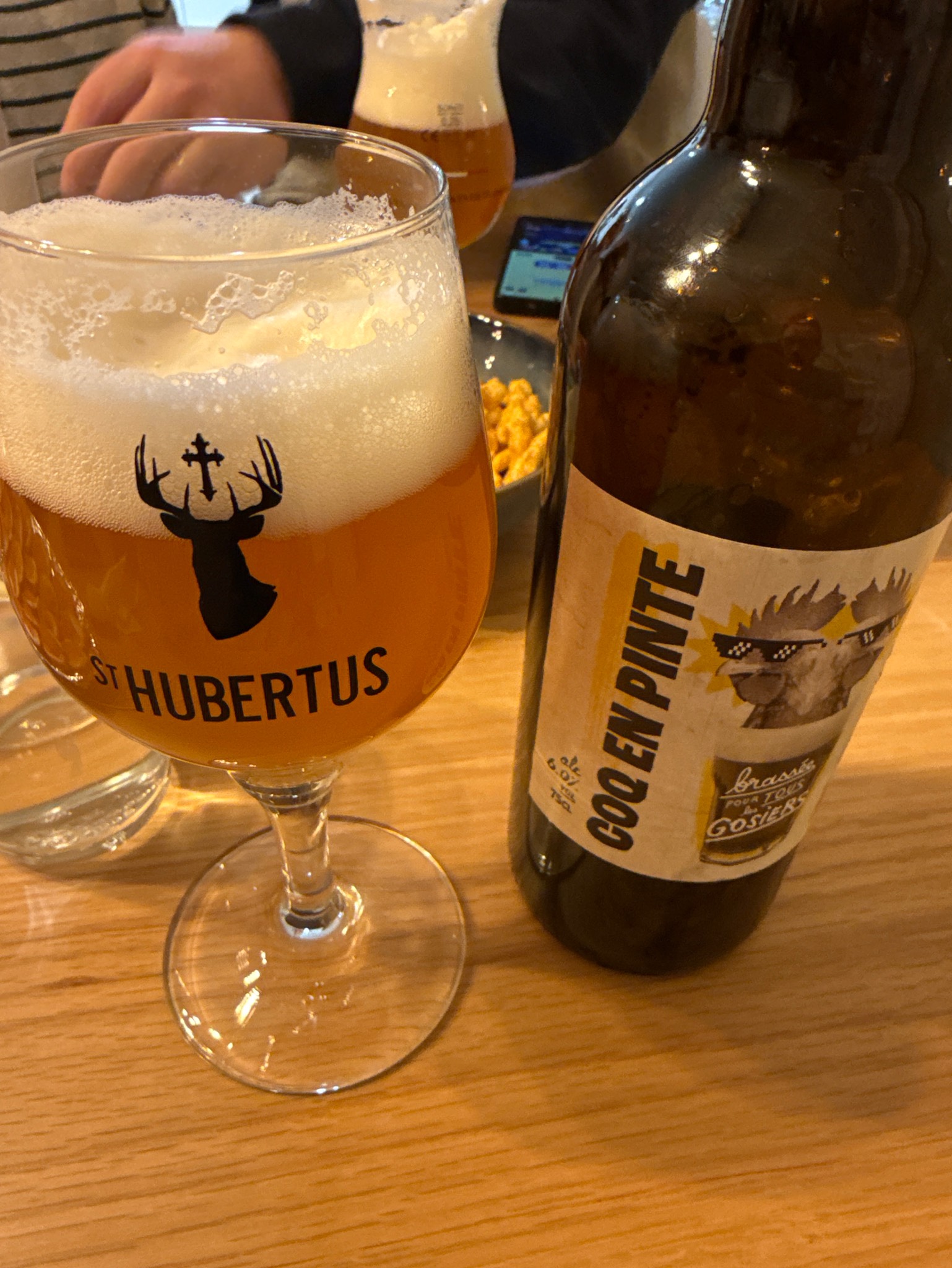 Coq En Pinte, Brasse Cour - Brasserie SBC