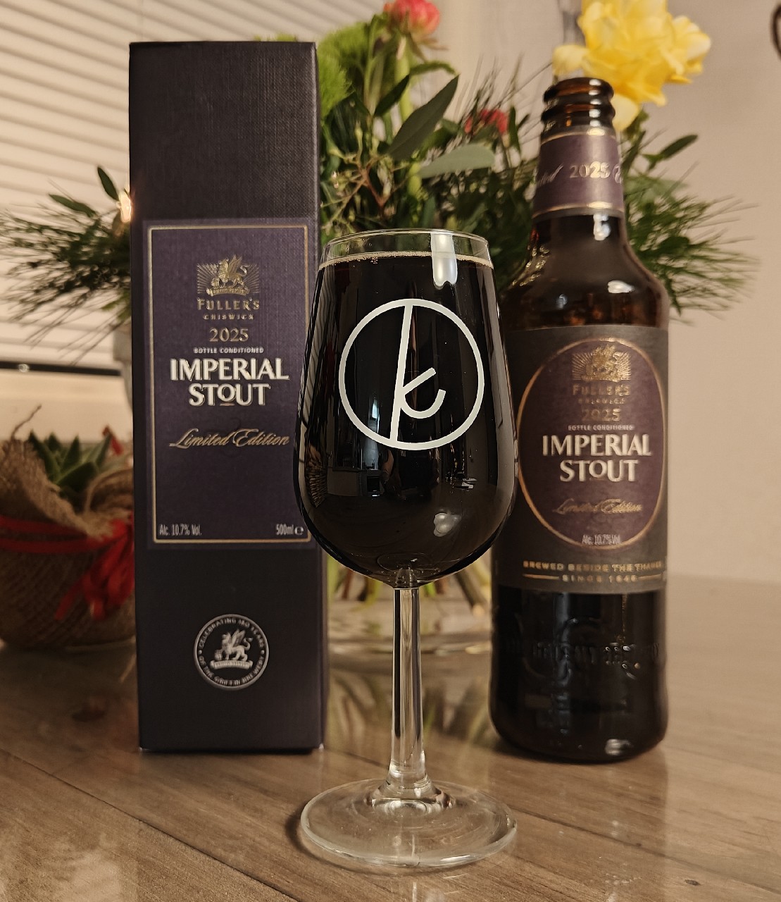 Imperial Stout (2025), Fuller's Griffin Brewery (Asahi Breweries)