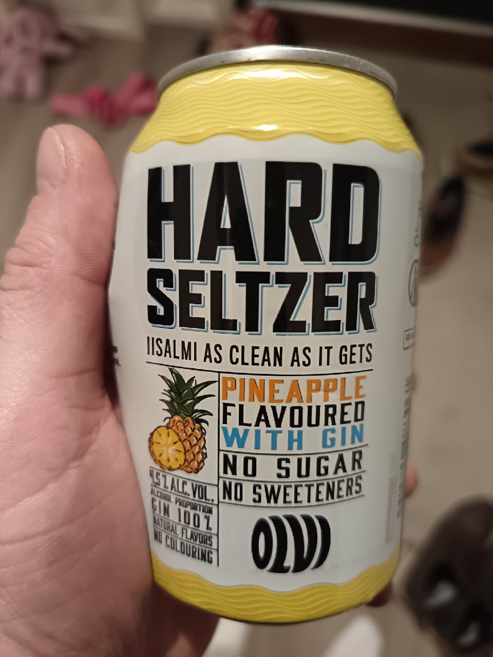 Hard Seltzer Gin & Pineapple, Finland