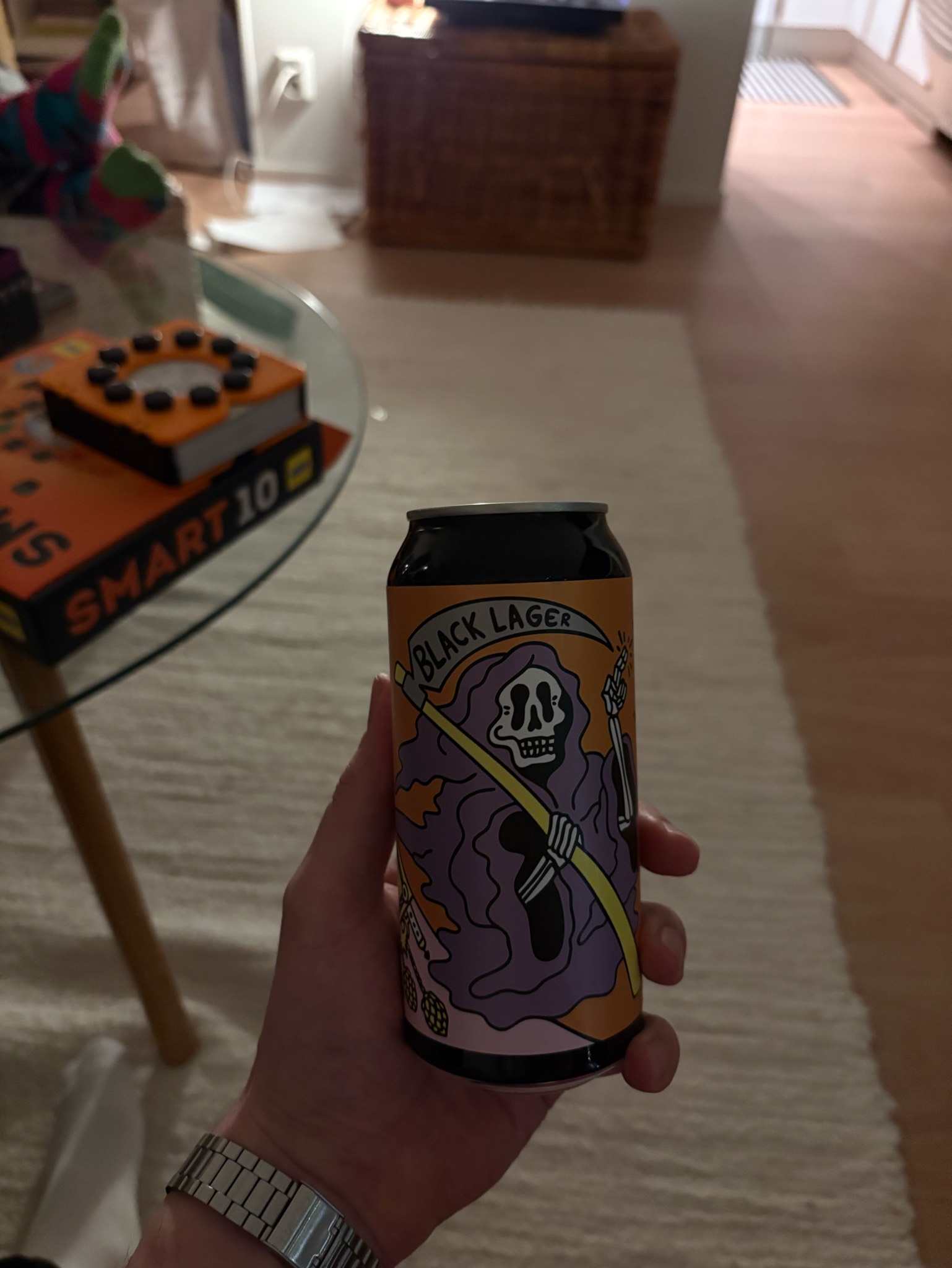 Musta Tunti, Panimo HIMO