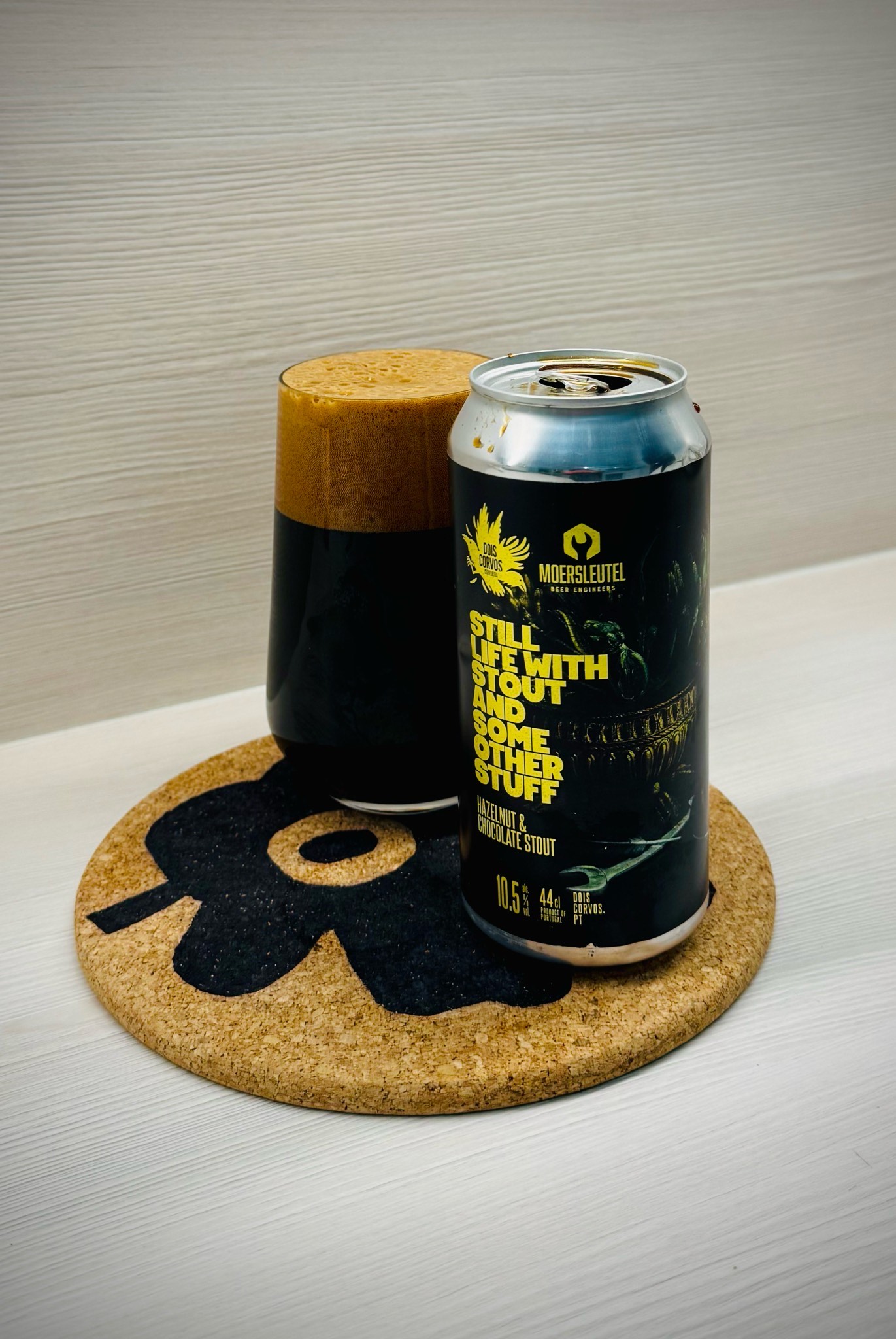 Still Life With Stout And Some Other Stuff, Dois Corvos Cervejeira