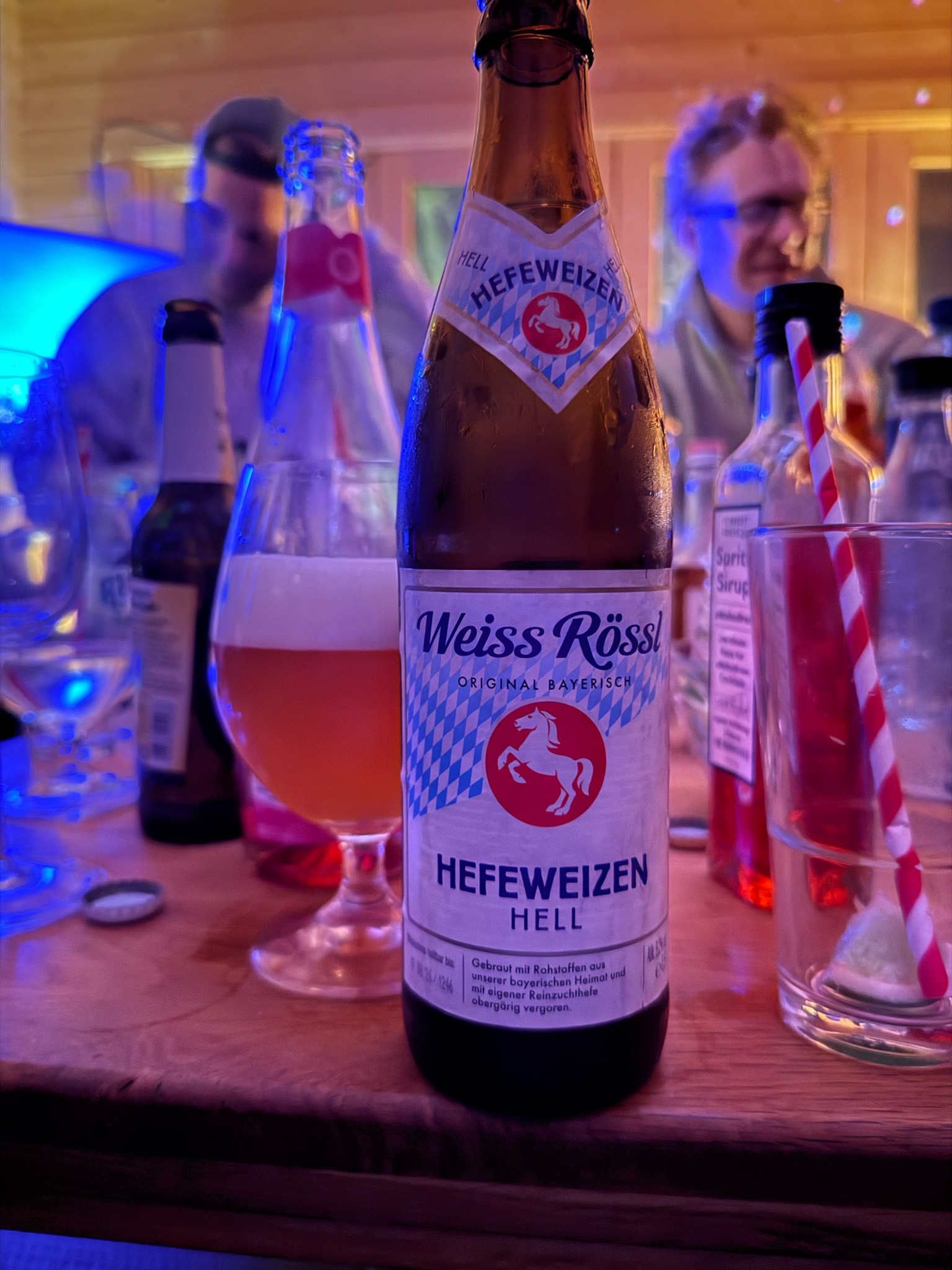 Weiss Rössl Hefeweizen, Weiss-Rössl-Bräu (Arcobräu)
