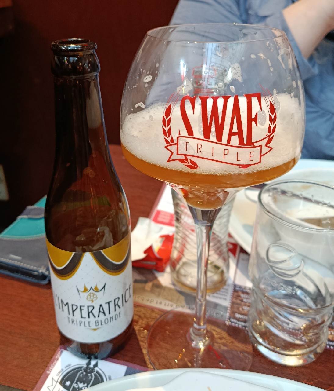 L'Impératrice, Brasserie De La Couronne
