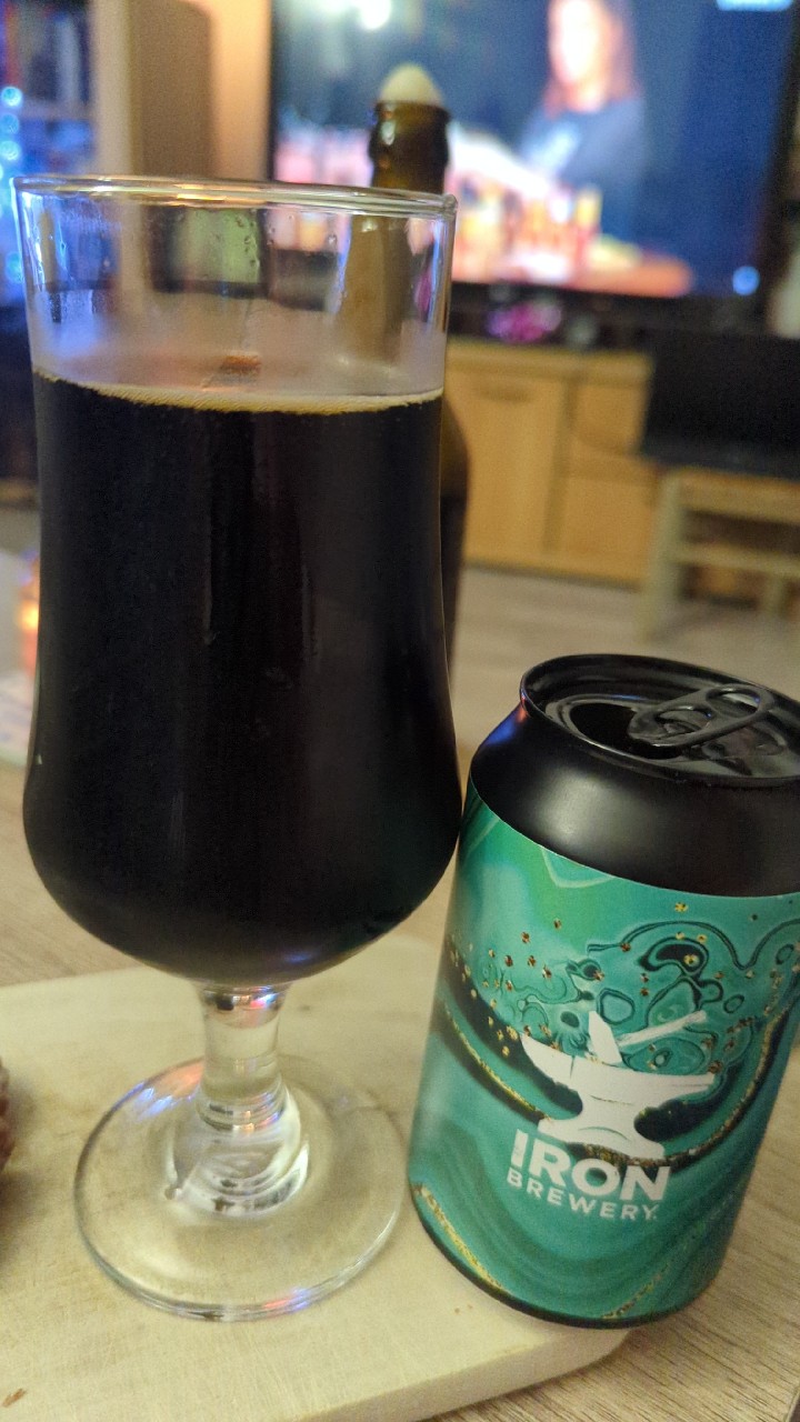 Basil Big D, Brasserie Iron