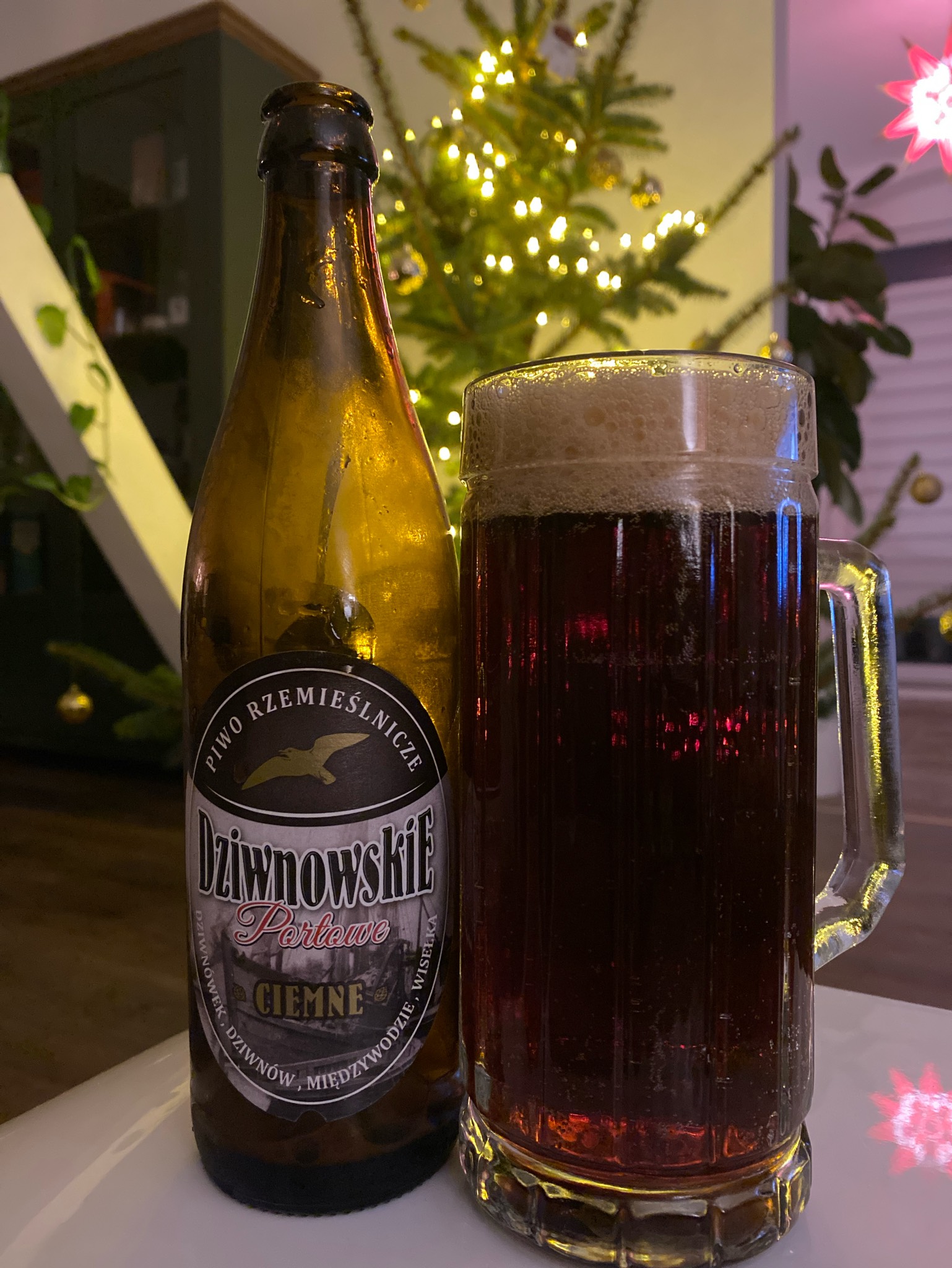 Dzi̇wnowski̇e Portowe Ciemne, Poland