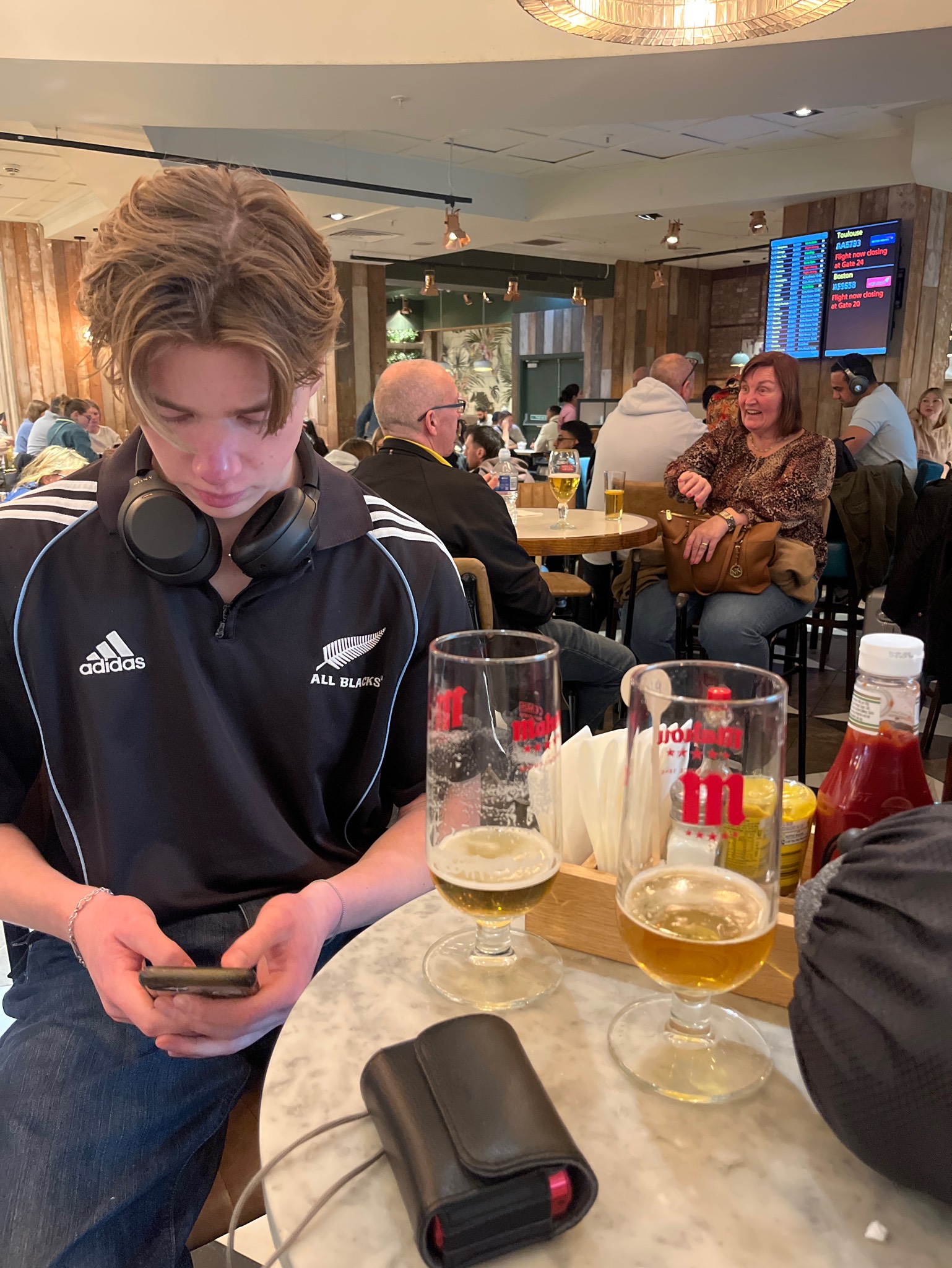 Mahou Cinco Estrellas, Spain