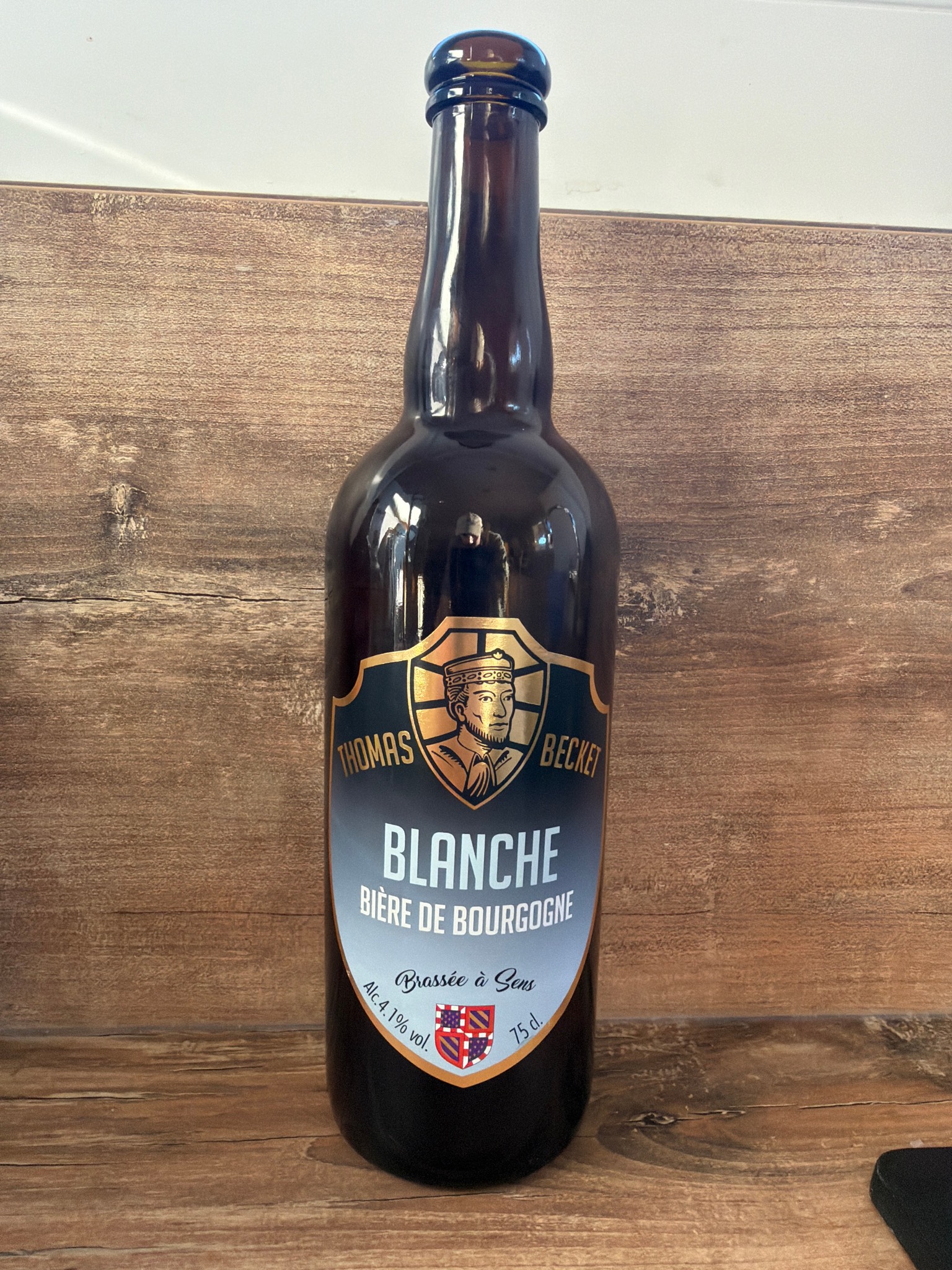 Thomas Becket Blanche, Brasserie Larché