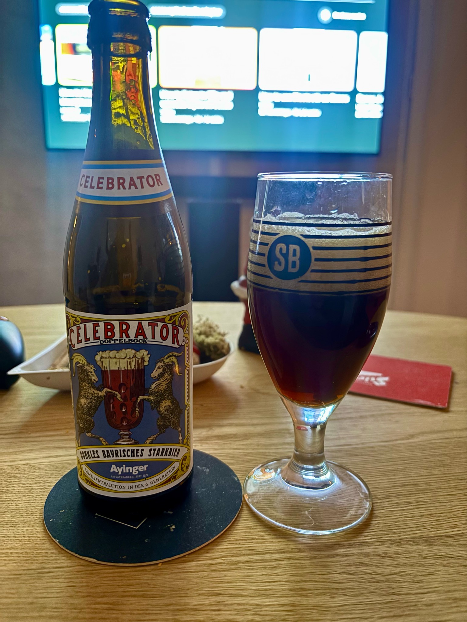 Ayinger Celebrator, Ayinger Privatbrauerei