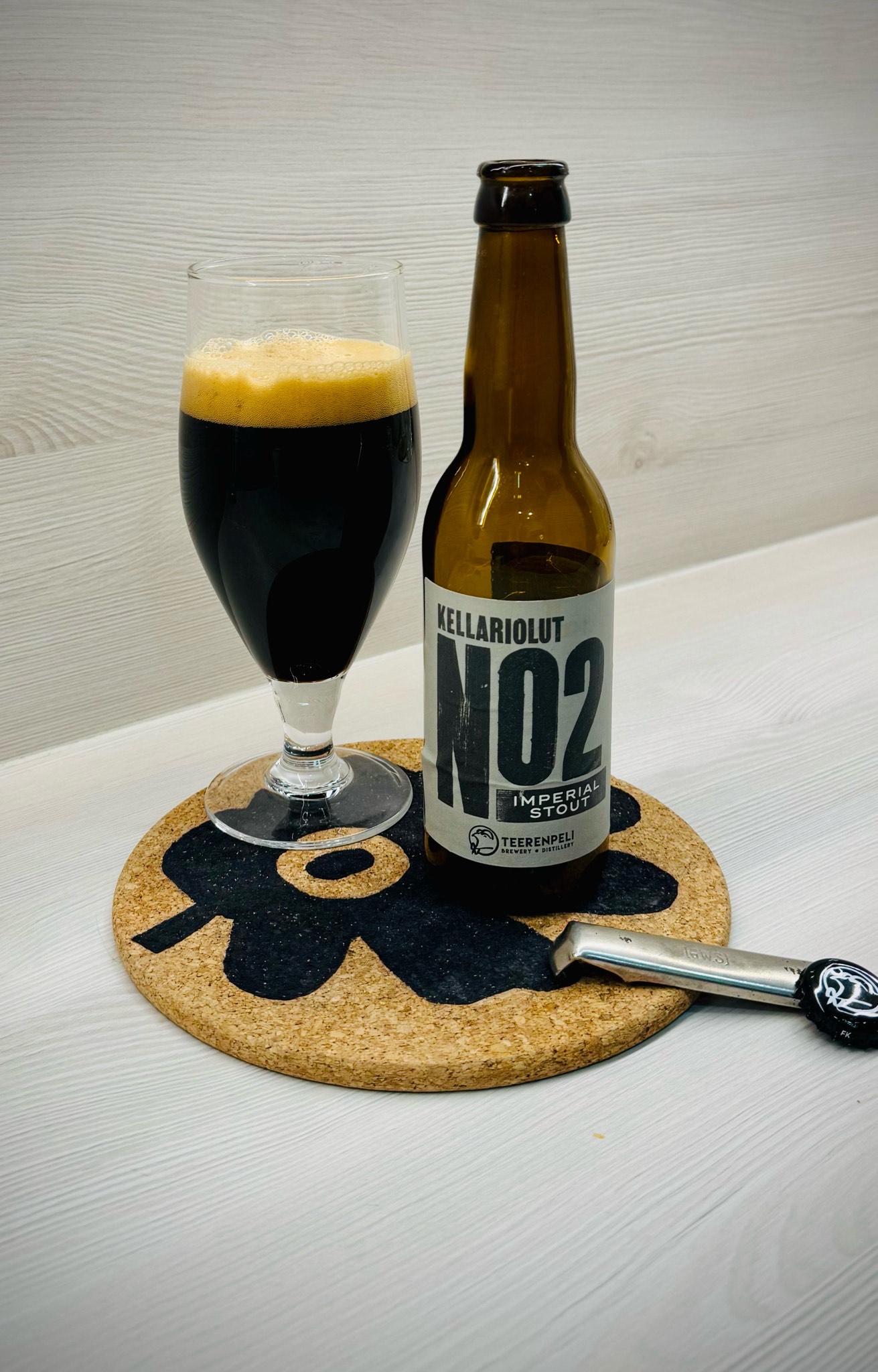 Kellariolut No 2 Imperial Stout, Teerenpeli Panimo & Tislaamo