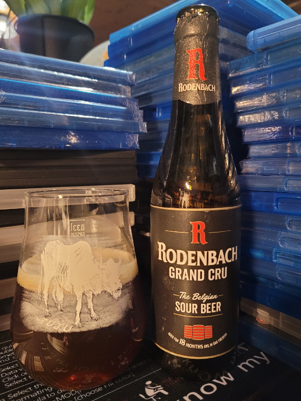 Rodenbach Grand Cru, Brouwerij Rodenbach (Swinkels Family Brewers)