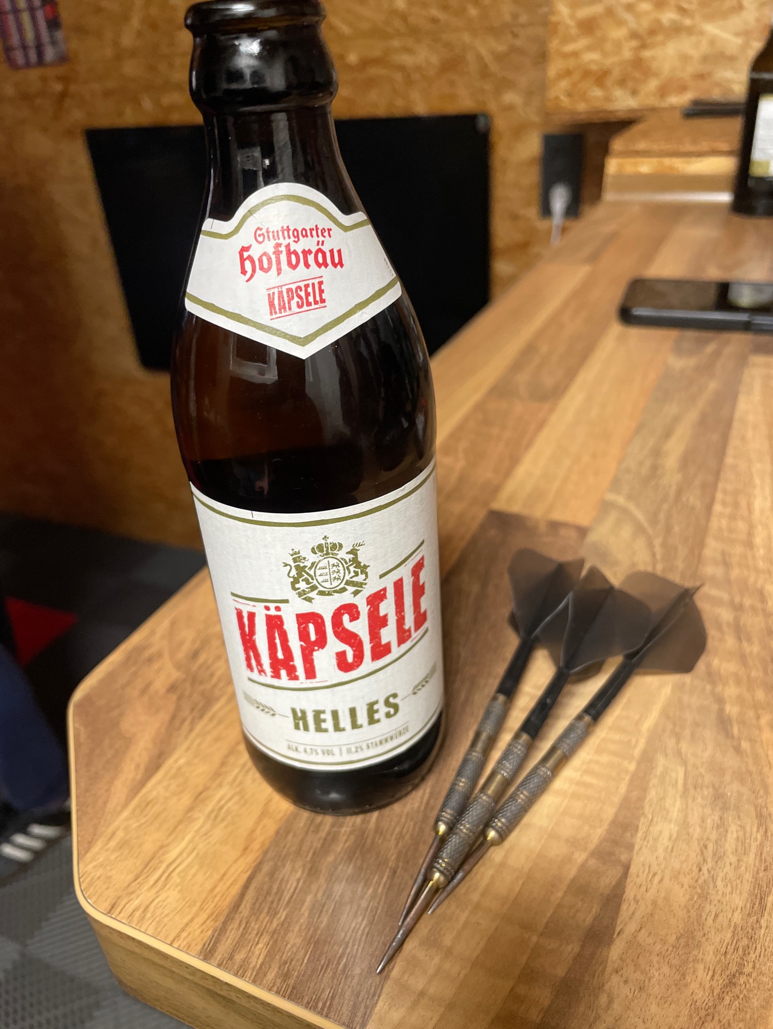 Käpsele Helles, Stuttgarter Hofbräu
