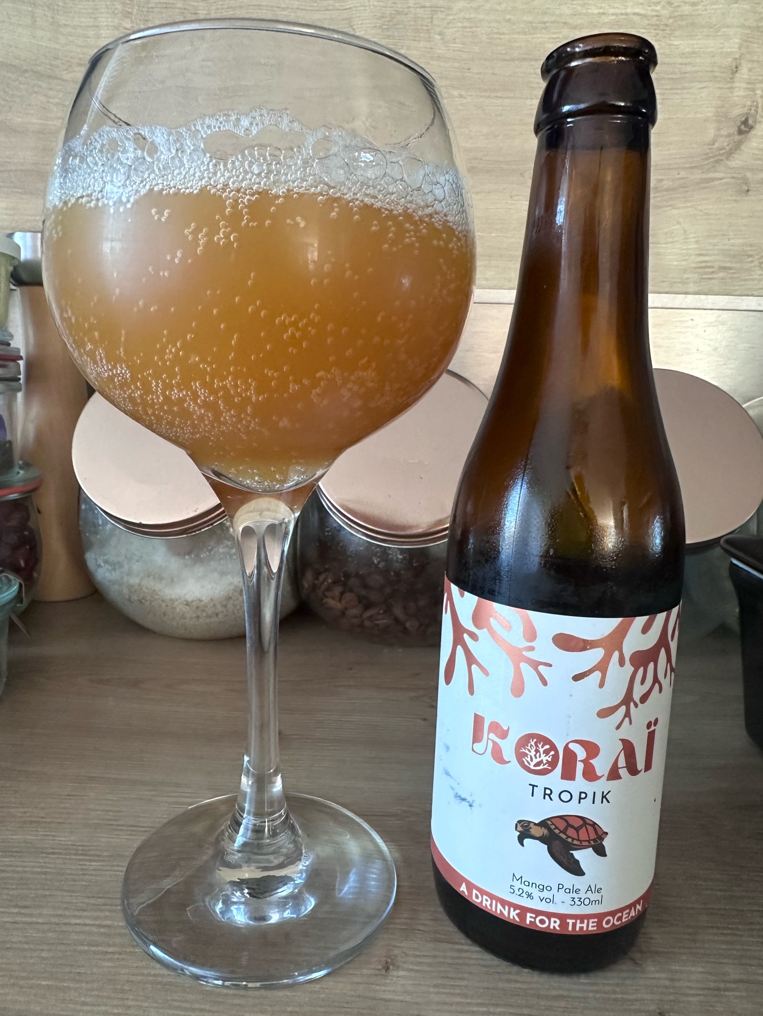 Tropik, Koraï Beer