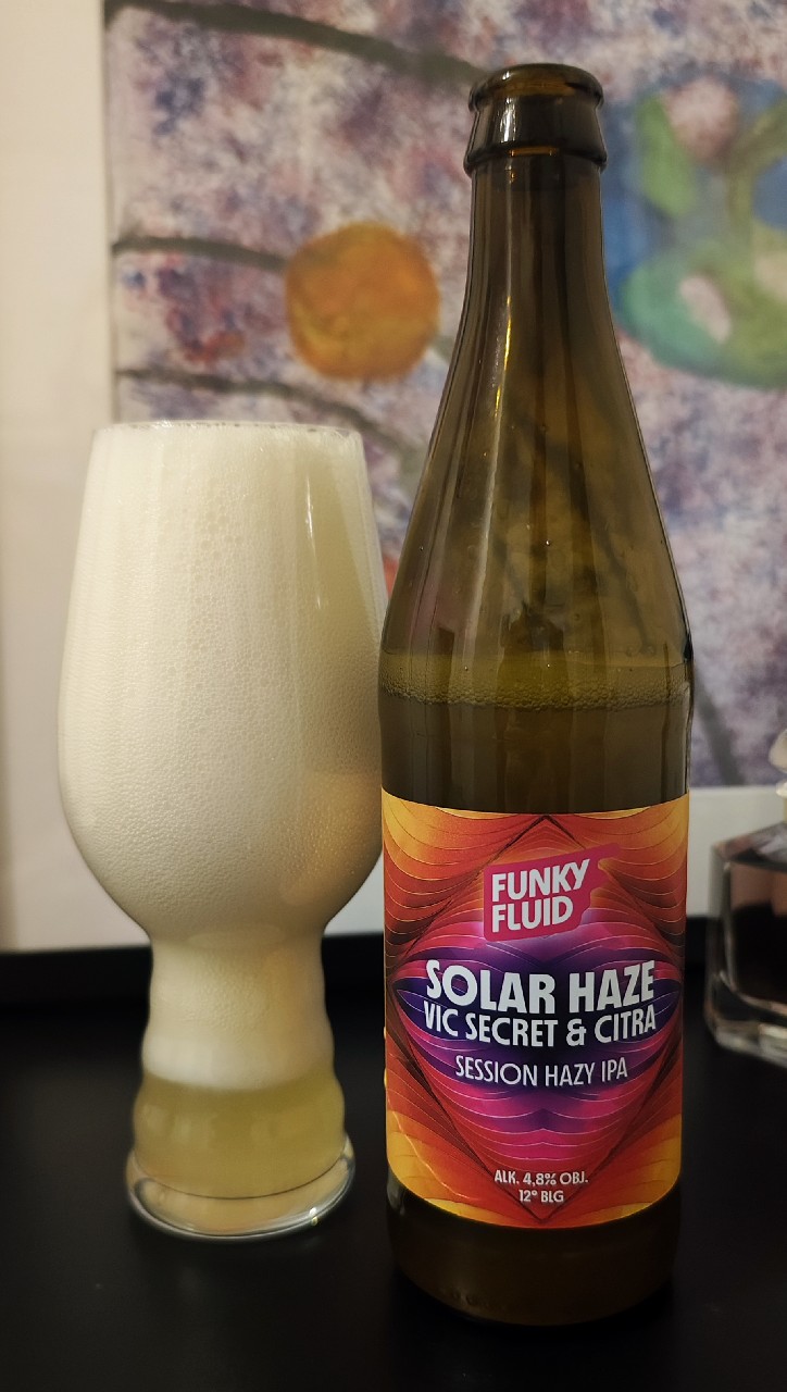 Solar Haze: Vic Secret & Citra, Poland