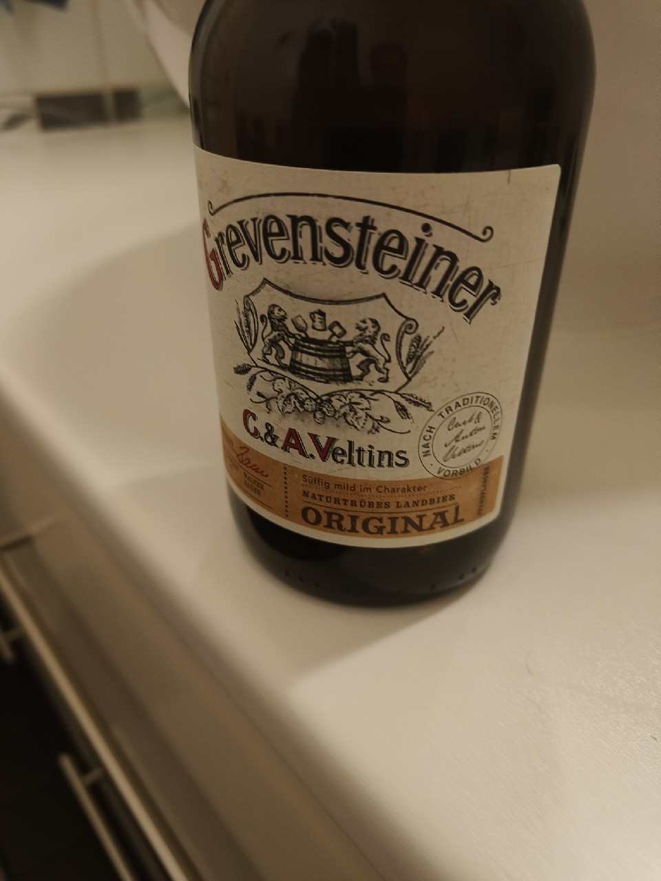 Grevensteiner Original Naturtrübes Landbier, Brauerei C.& A. Veltins