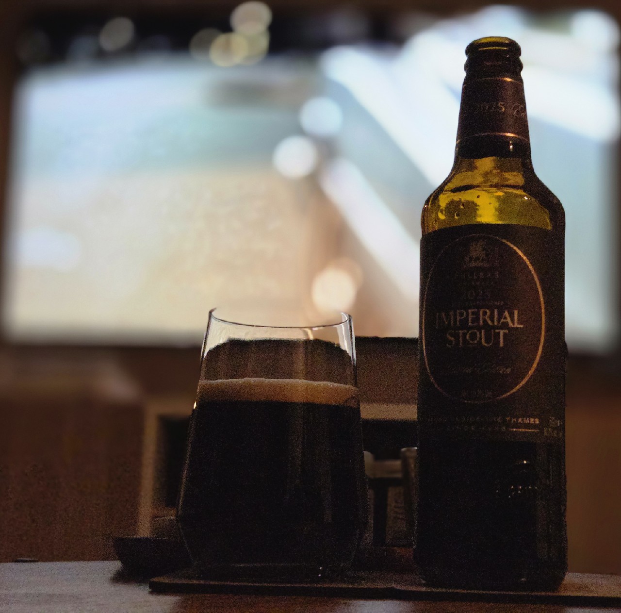 Imperial Stout, Fuller's Griffin Brewery (Asahi Breweries)