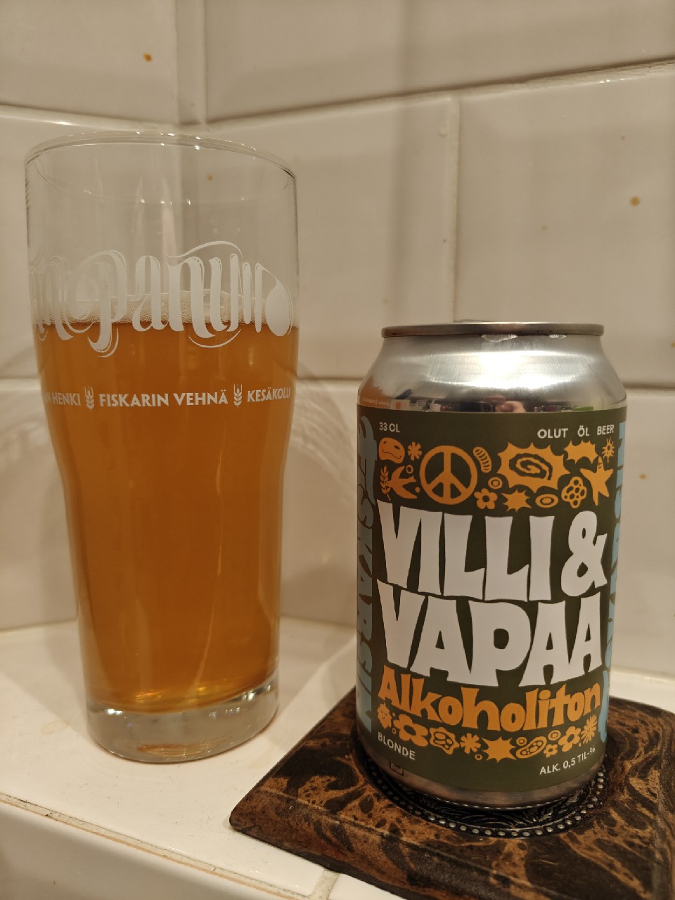 Villi & Vapaa Alkoholiton Blonde 0,5%, Fiskarsin Panimo