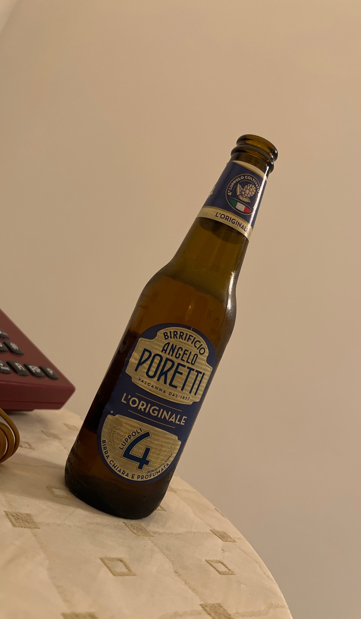 4 Luppoli L'Originale / 4 Hops / Premium Lager, Italy