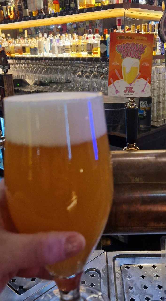 Oossom Soosi Jr, Finland