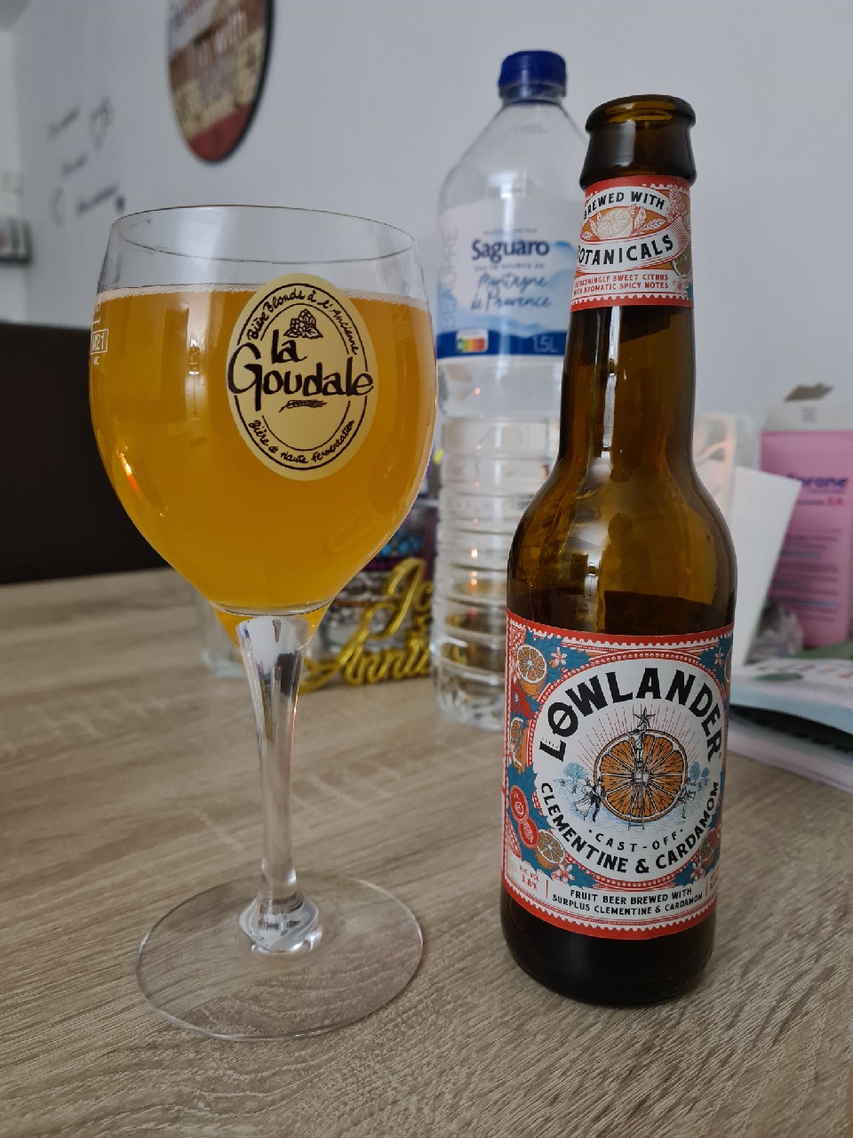 Cast-Off Non-Alc Clementine & Cardamom, Lowlander Botanical Beer