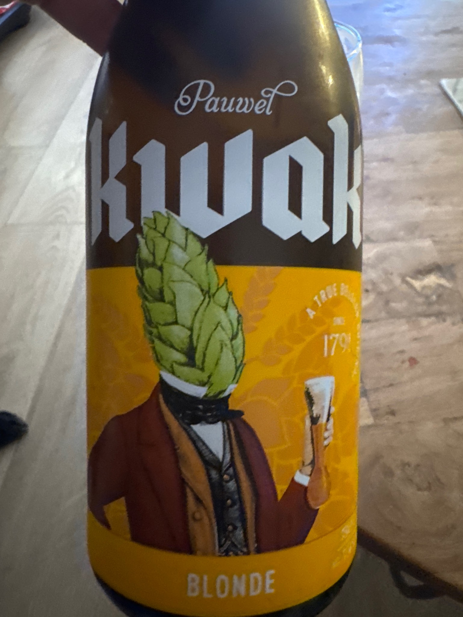 Kwak Blonde, Brouwerij Bosteels (AB-InBev)