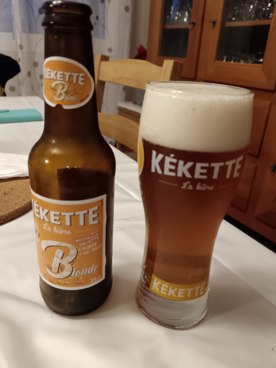 La Kékette, La Kékette