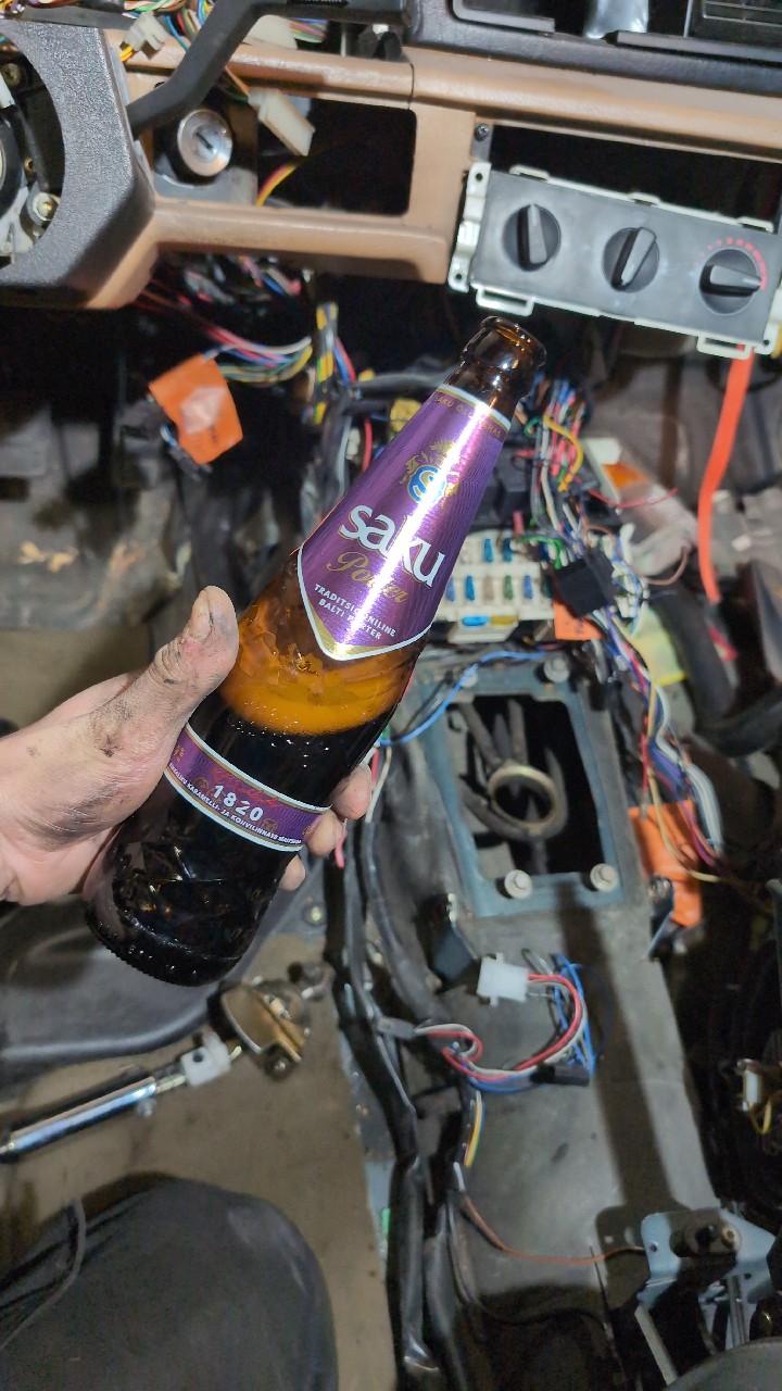 Saku Porter, Estonia