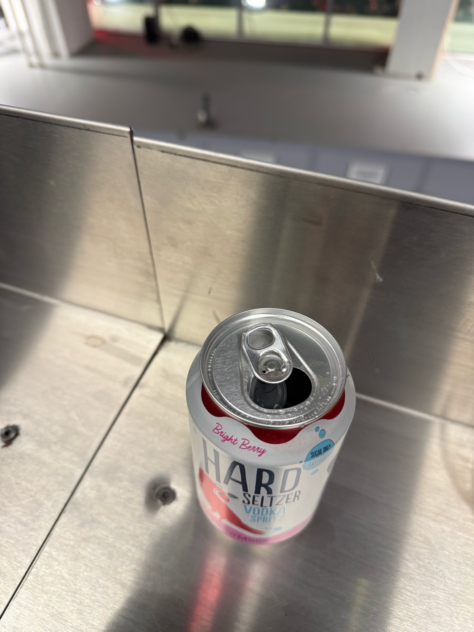 Crowmoor Vodka Spritz Bright Berry, Finland