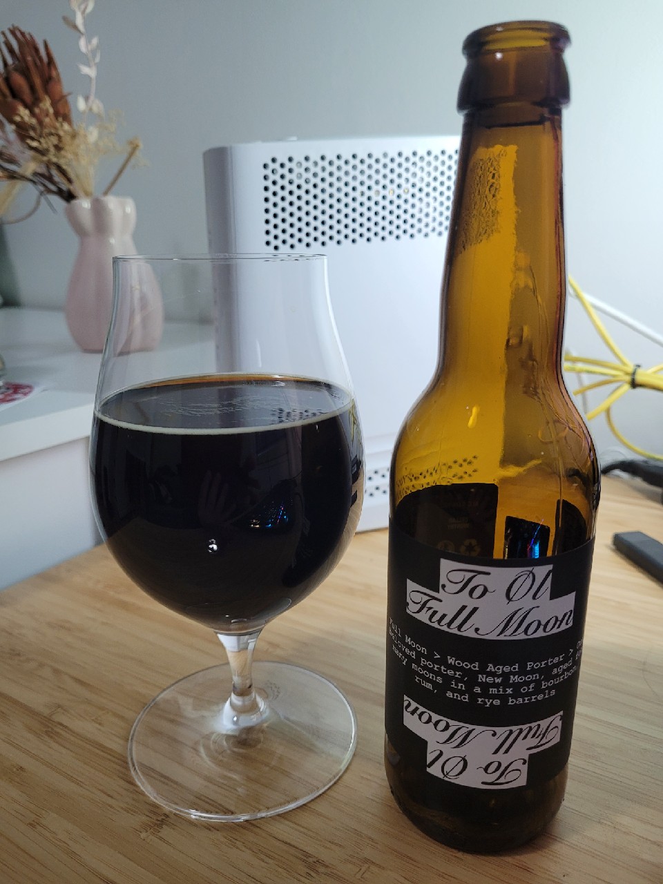 Full Moon Wood Aged Porter 2024, To Øl