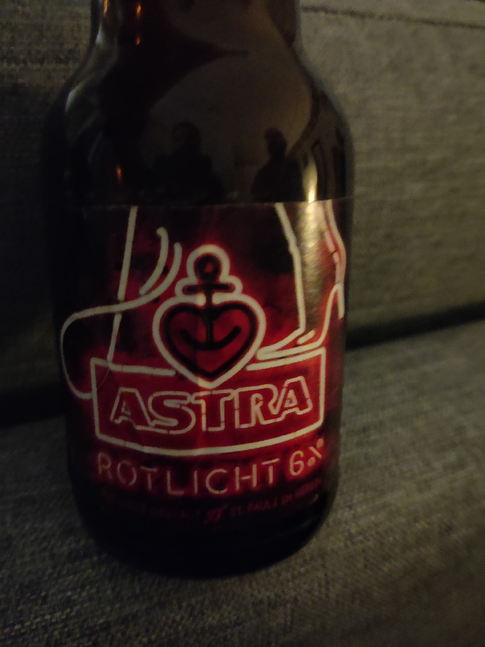 Astra Rotlicht, Holsten-Brauerei (Carlsberg)