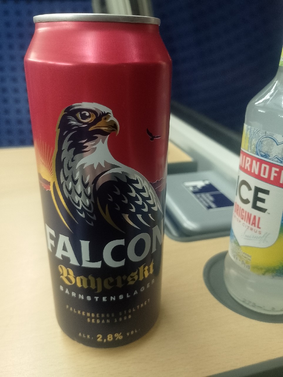 Falcon Bayerskt 2.8%, Carlsberg Sverige