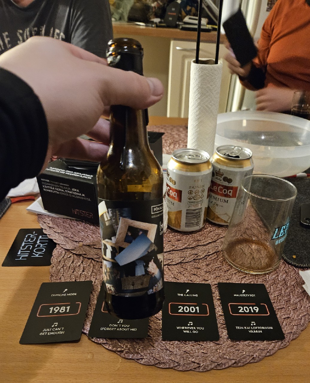 Faraway Friends (Cellar Series), Estonia