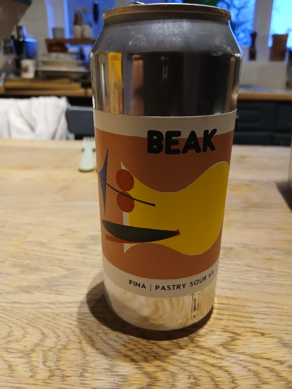 Pina pastry sour, Beak Brewery