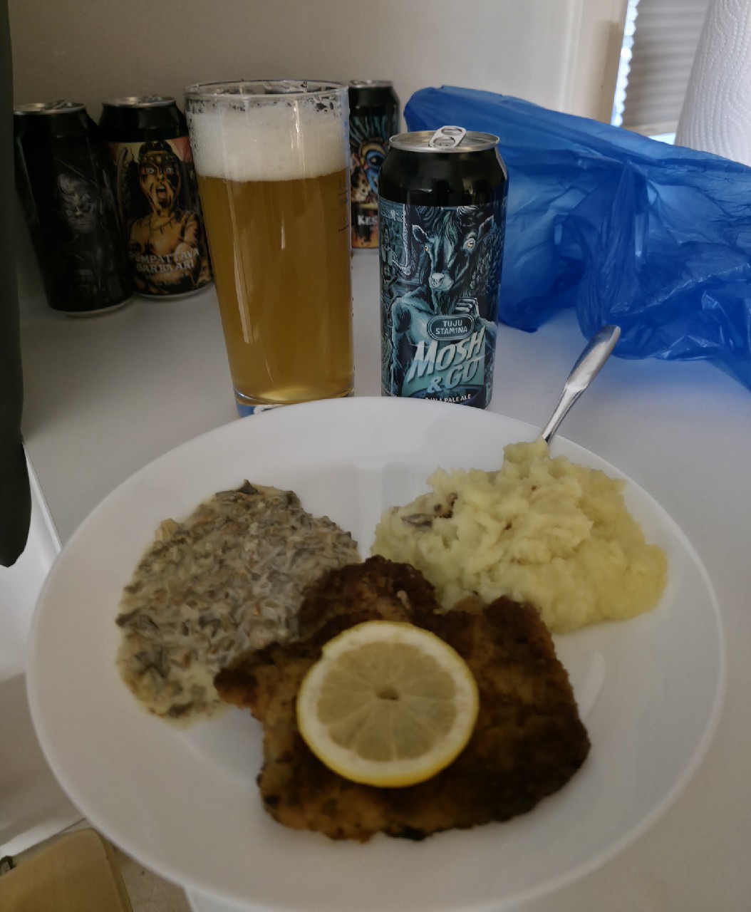 Mosh & Go, Panimoyhtiö Tuju