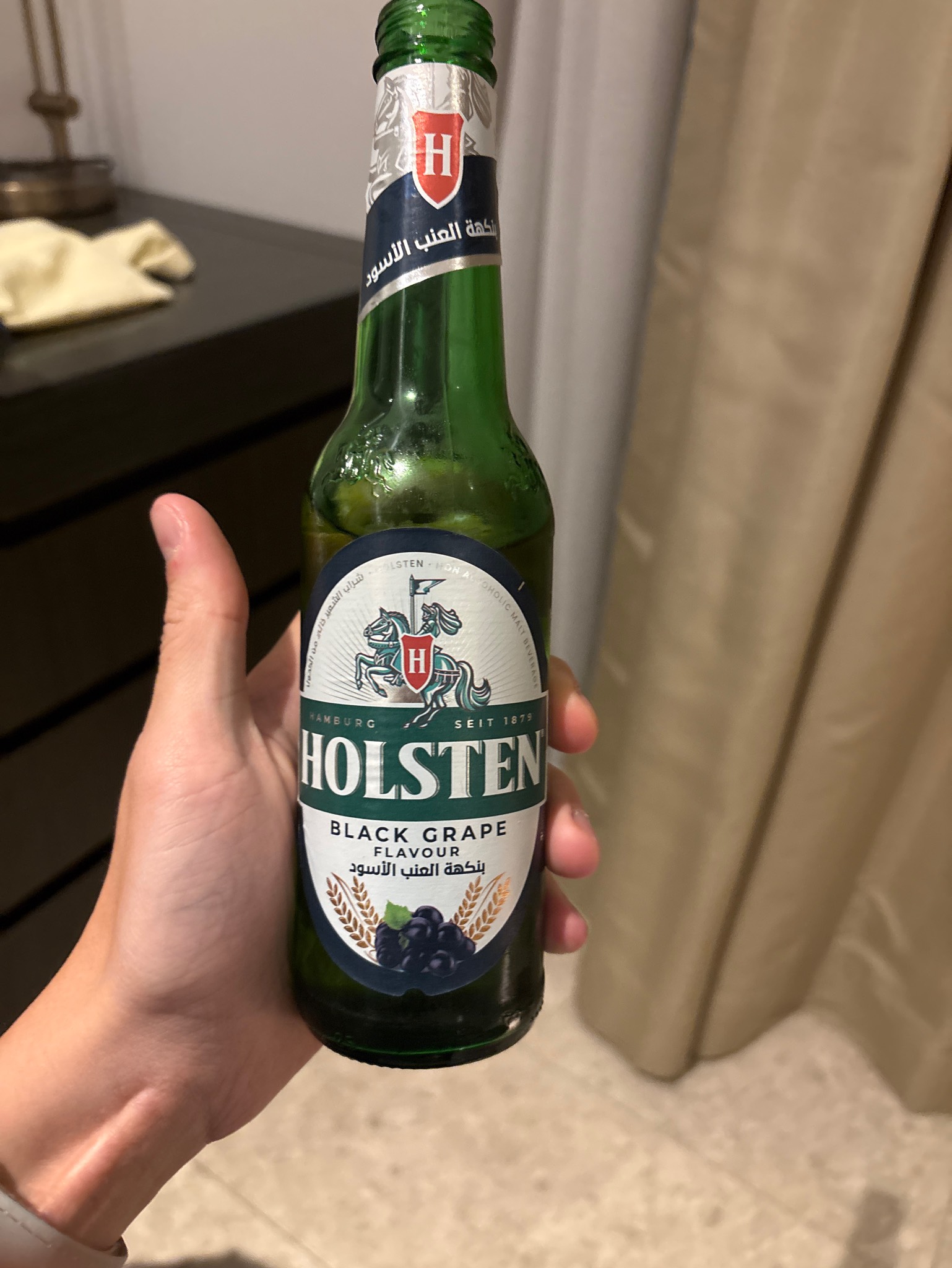 Holsten Black Grape Flavour, Holsten-Brauerei (Carlsberg)