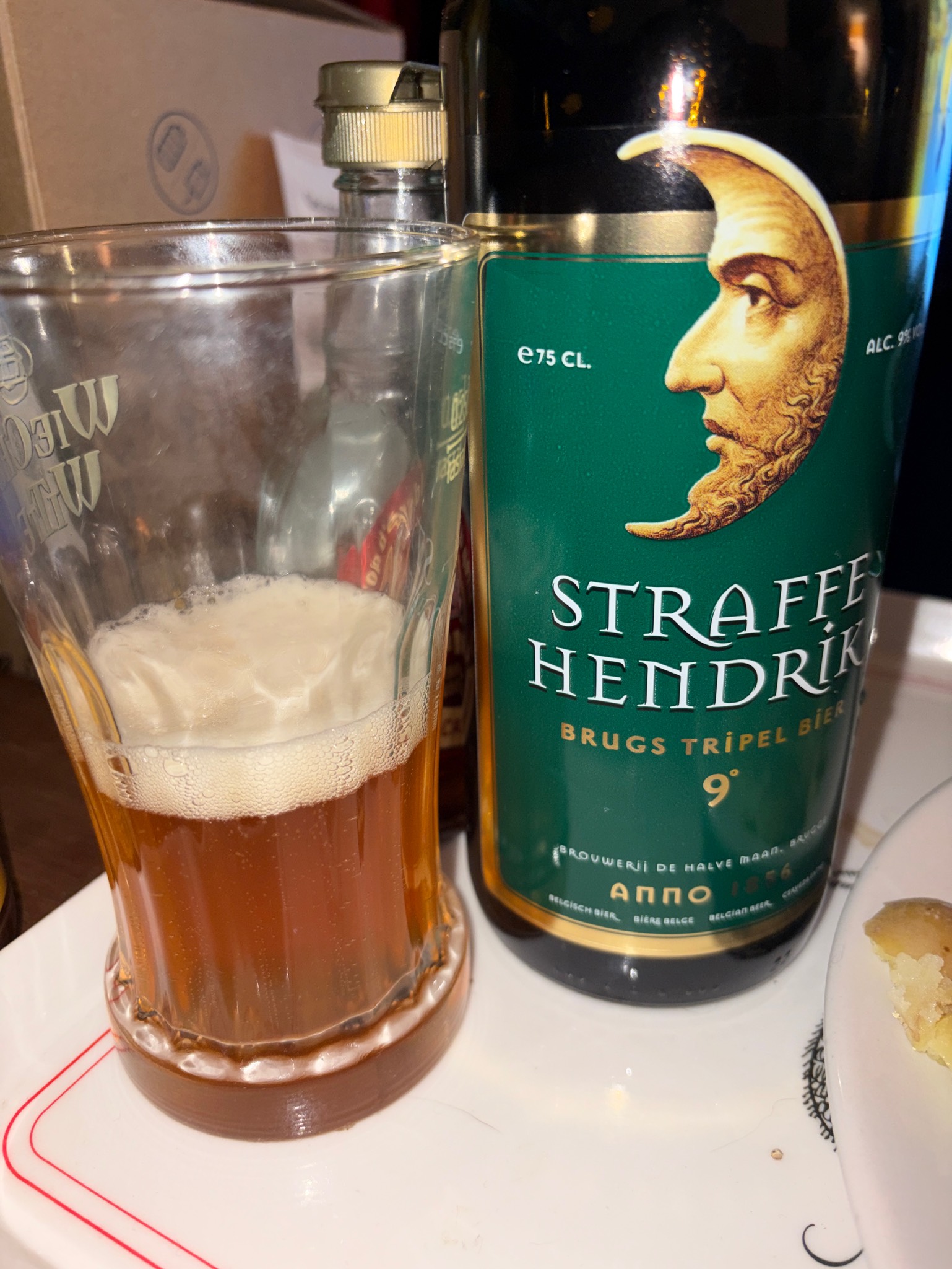 Straffe Hendrik Brugs Tripel Bier 9°, Belgium