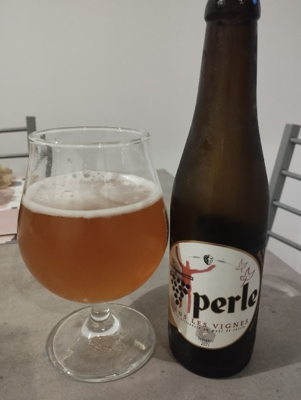 Dans Les Vignes, Brasserie Perle