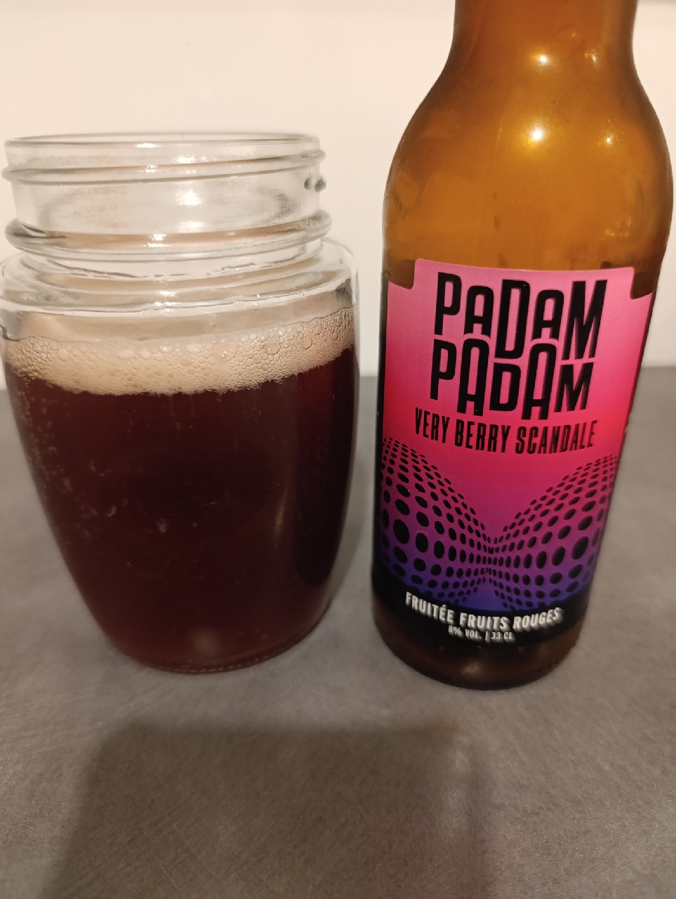 Very Berry Scandale, Padam Padam