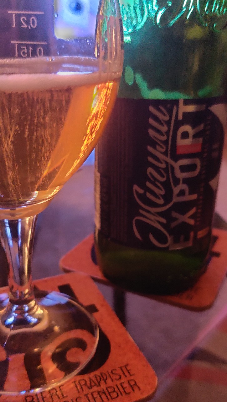 Zhiguli Barnoe Export / Жигули Барное Экспорт, Moskovskaya Pivovarennaya Kompaniya (Oasis Beverages) / Московская Пивоваренная Компания