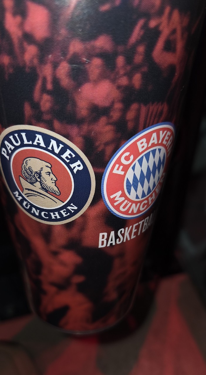 Paulaner Hefe-Weißbier Leicht, Germany