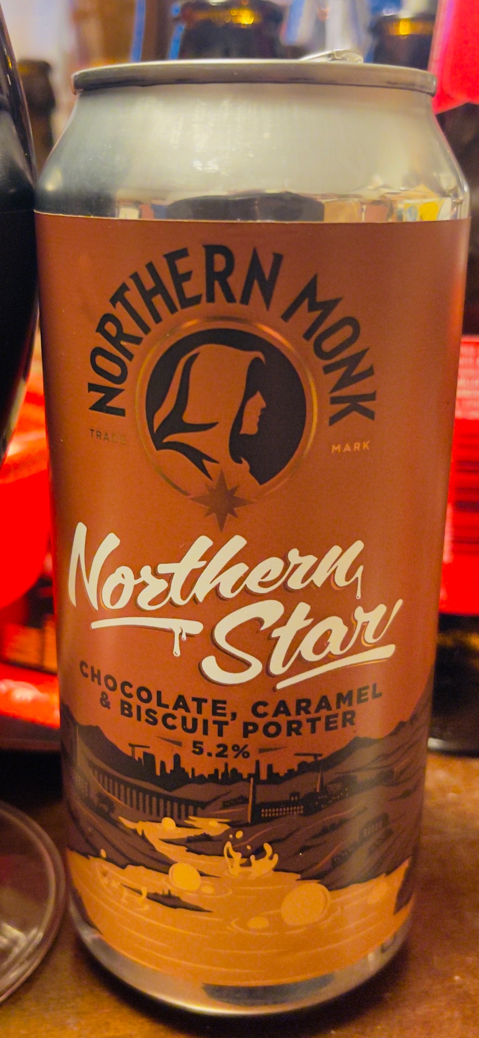 Northern Star: Chocolate, Caramel & Biscuit Porter, England