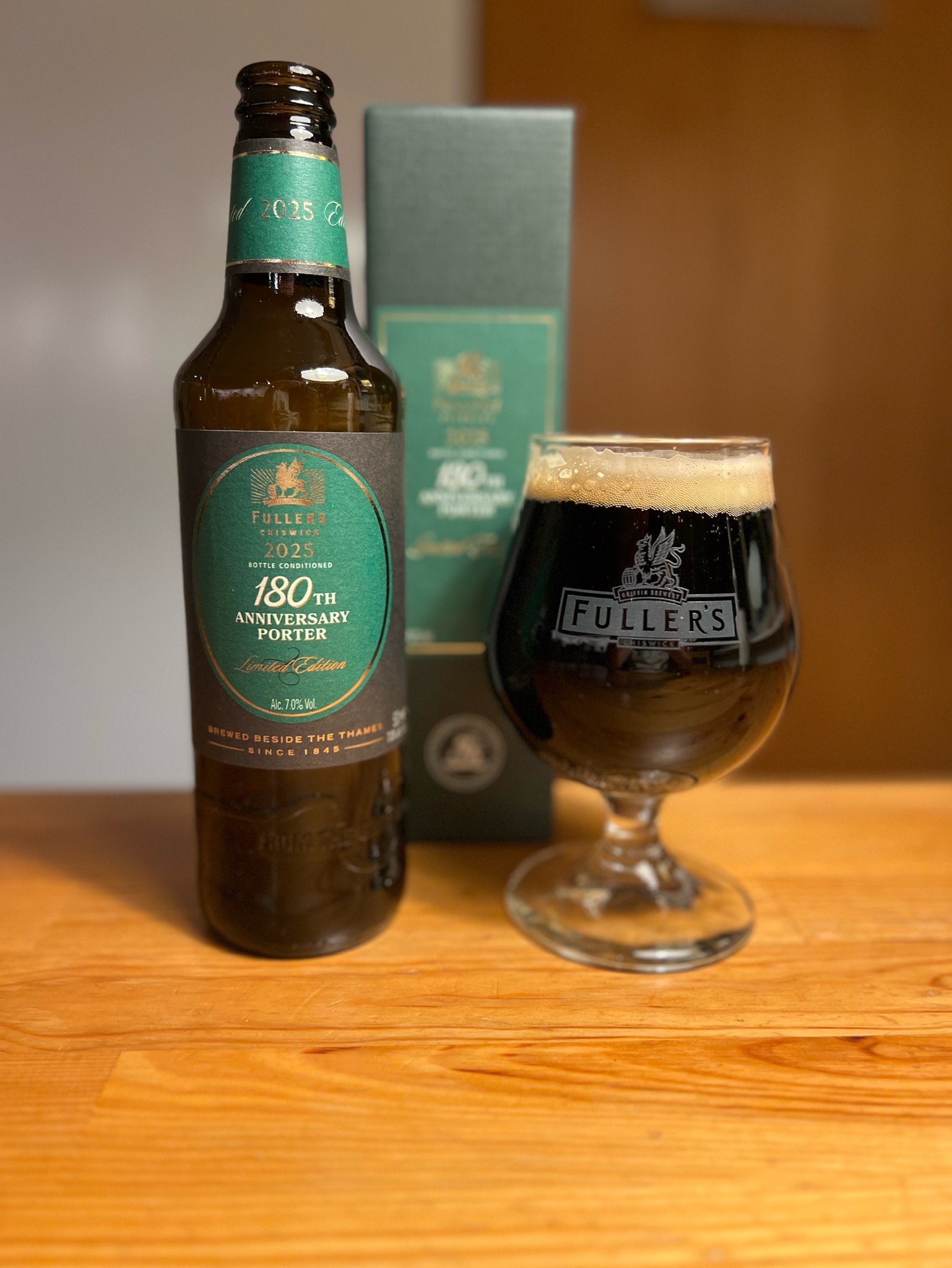 180th Anniversary Porter, Fuller's Griffin Brewery (Asahi Breweries)