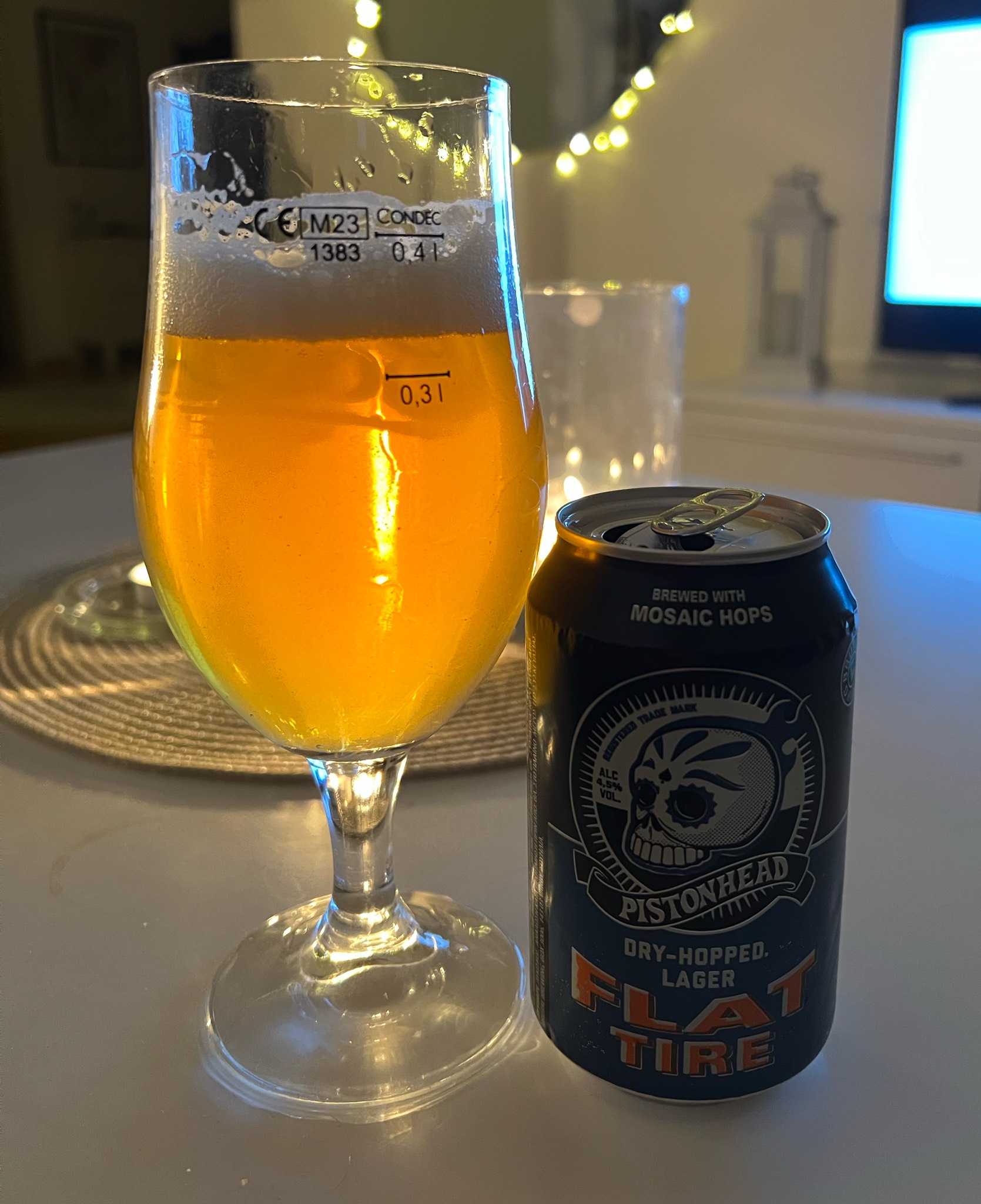 Pistonhead Flat Tire 4.5%, Sweden