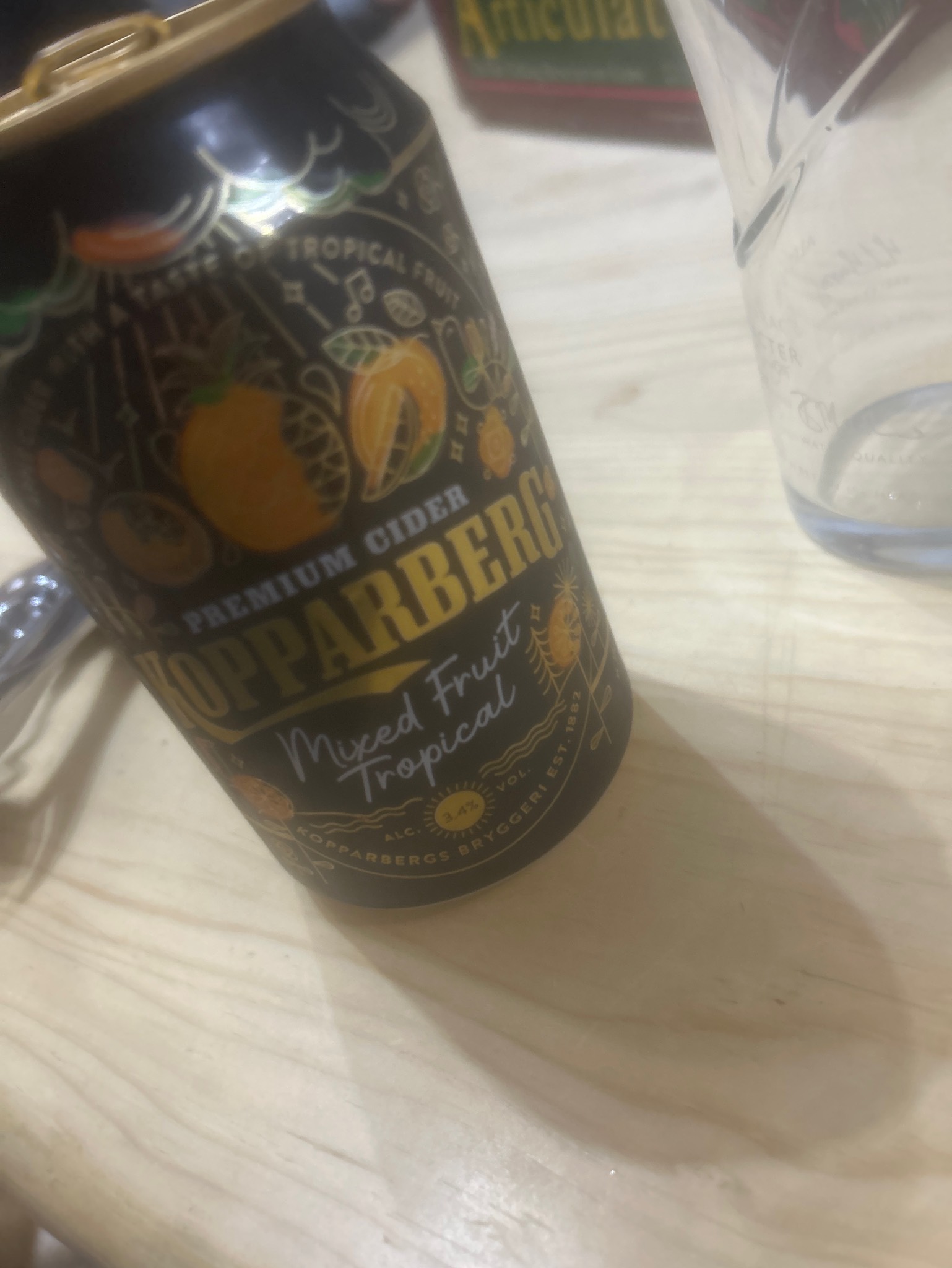 Mixed Fruits Tropical Alcohol-Free, Sweden