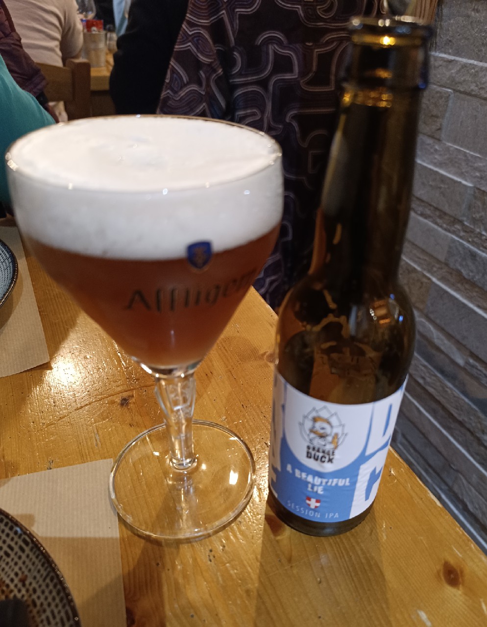 A Beautiful Lie, Brasserie Orange Duck