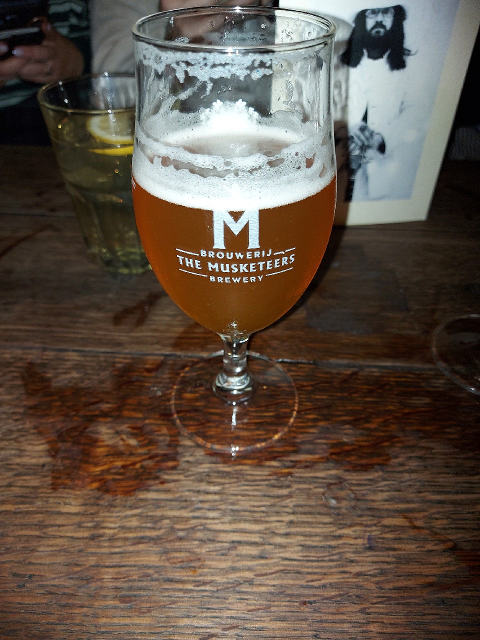 Kiss My Neighbour ('s Wife), Belgium