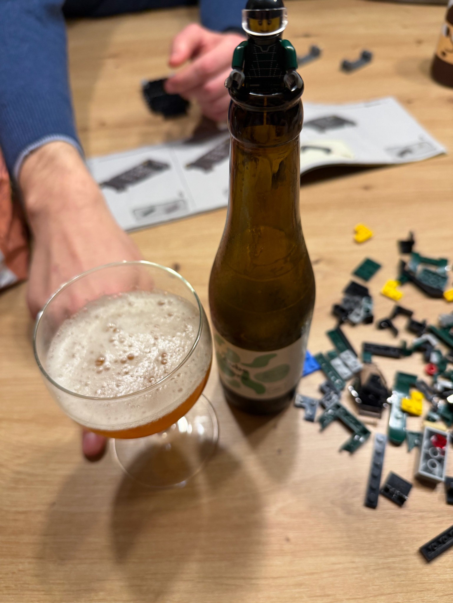 L'aube Amère, France