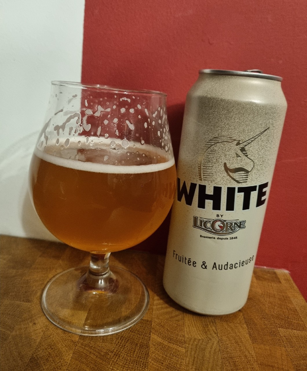 Licorne White, Brasserie Licorne (Karlsberg Brauerei)