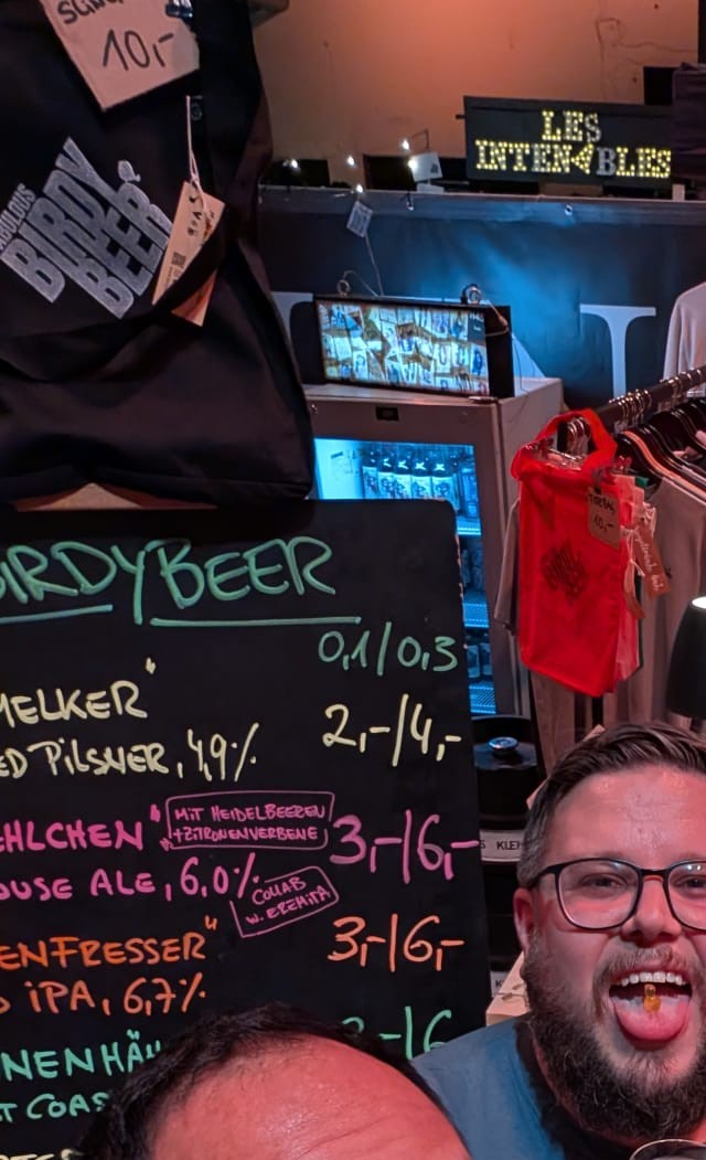 Blaukehlchen, The Fabulous Birdy Beer