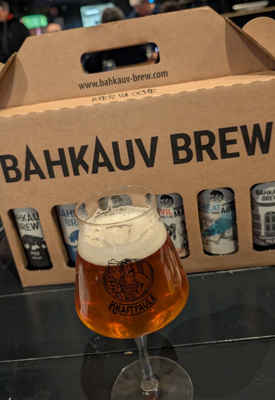 Bahkauv Heller Bock, Bahkauv Brew