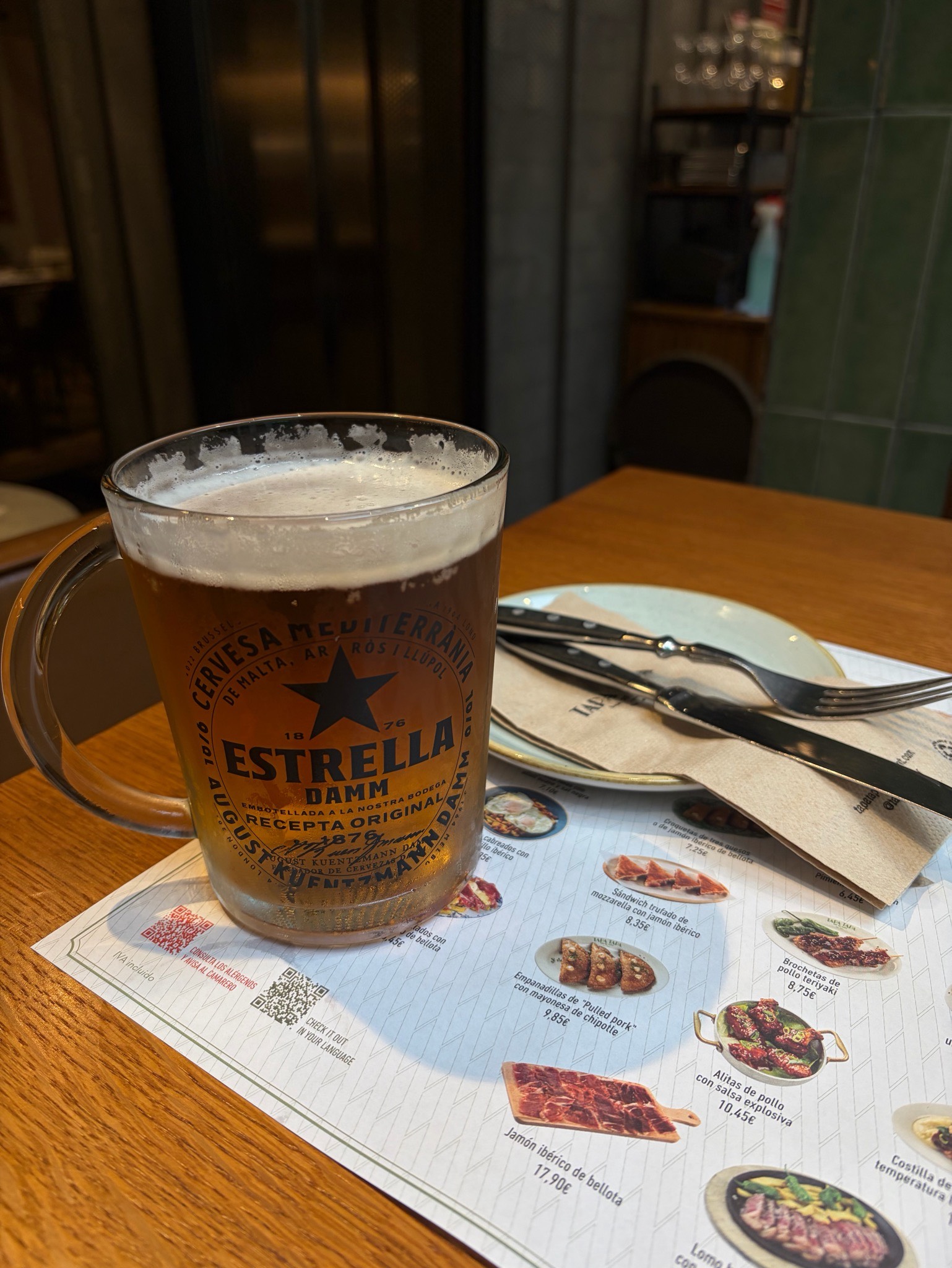 Estrella Damm, Spain